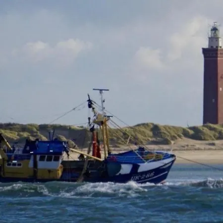 Caravan Stadstuin Let Op De Badkamer Moet Met Andere Gasten Gedeeld Worden Bed & Breakfast *