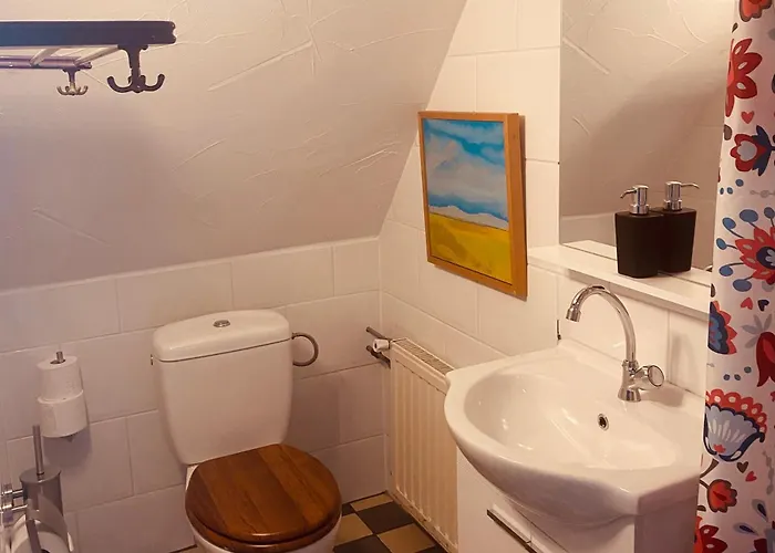 Nocleg ze śniadaniem Caravan Stadstuin Let Op De Badkamer Moet Met Andere Gasten Gedeeld Worden *